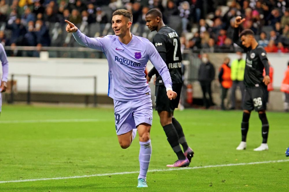 Eintracht Frankfurt  - FC Barcelona 1-1 | Xavi Hernandez, critic după remiza de la Frankfurt: „Nu am excelat la capitolul acesta!” _15