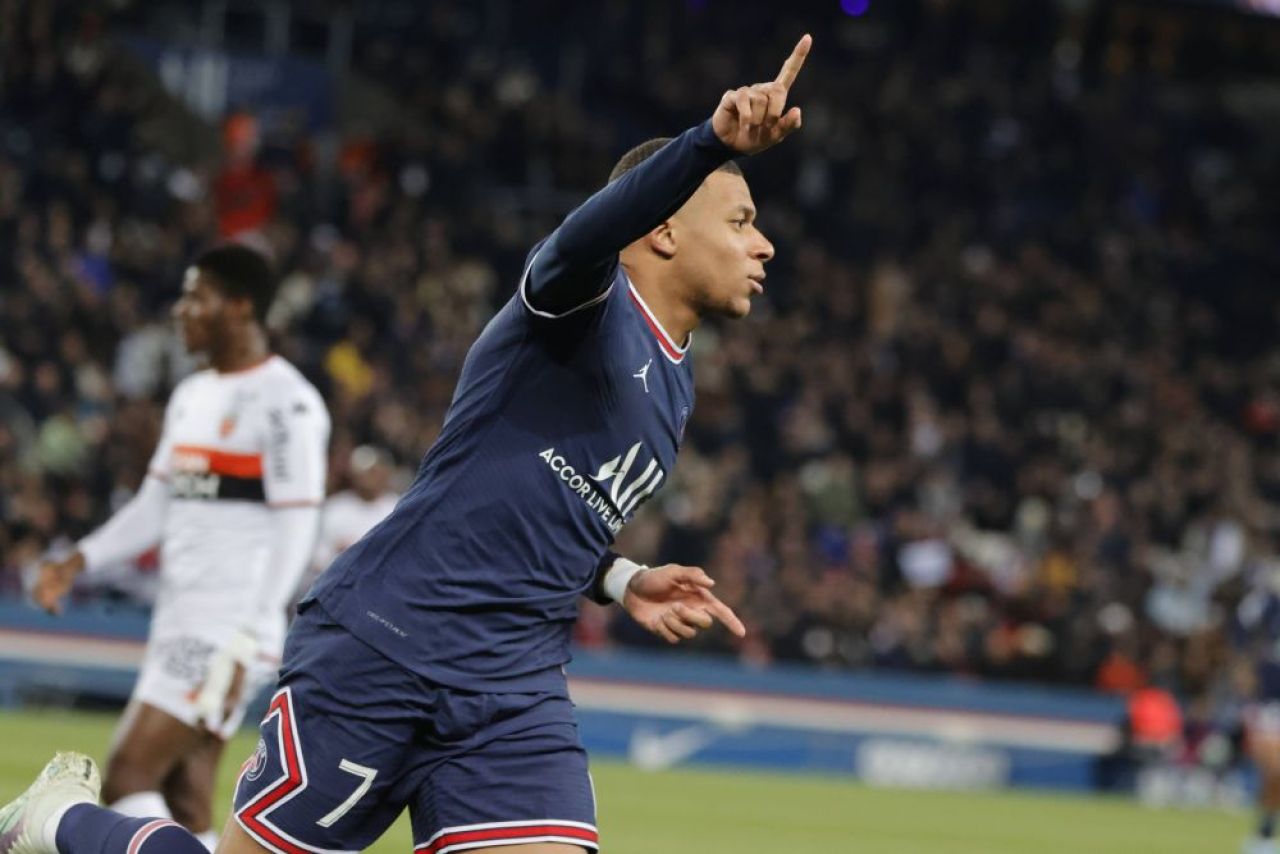 De pe altă planetă! Oferta ireală a șeicilor de la PSG pentru Kylian Mbappe! Salariul uriaș pe care i-l oferă atacantului francez _2