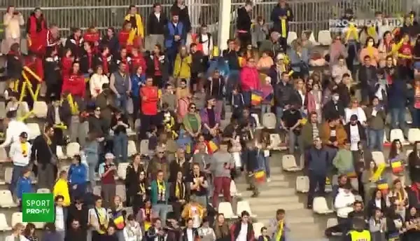 Are MILIOANELE DE EURO pe masa, dar se tine tare. Vedeta care ezita sa faca filme FARA CENZURA de rusinea copiilor