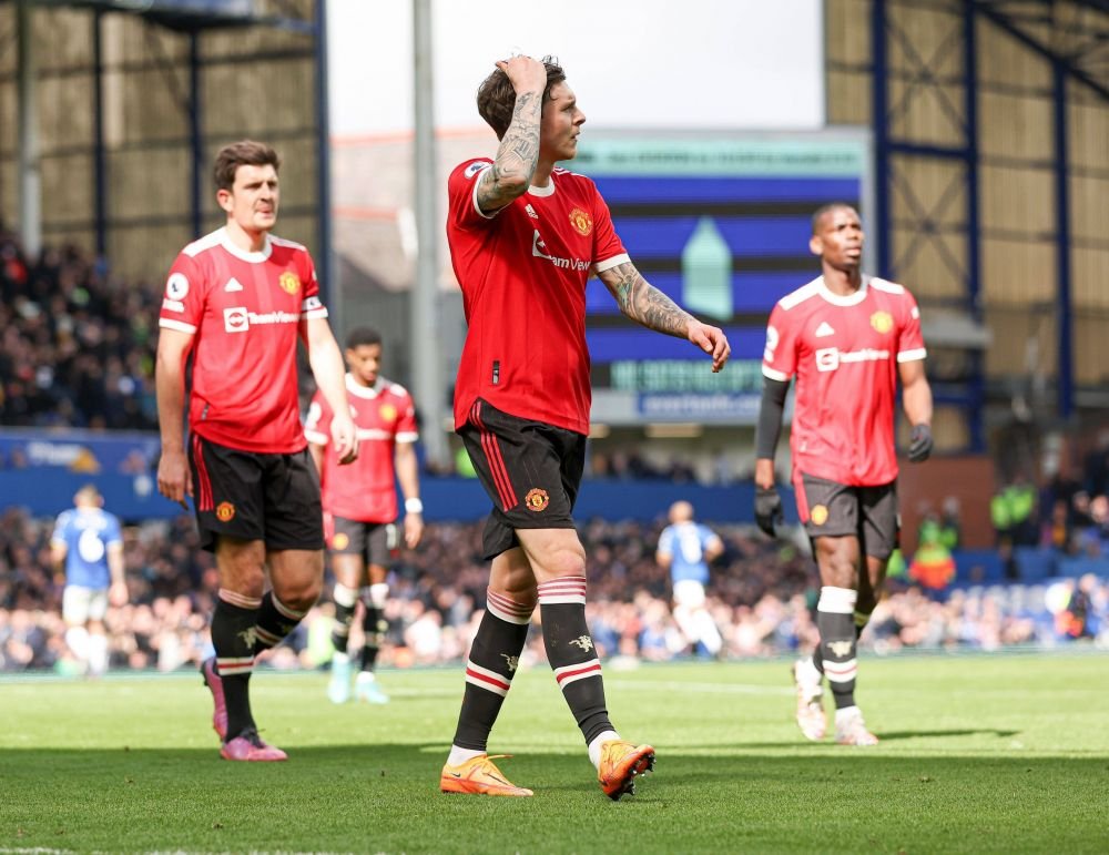Manchester United a pierdut cu Everton și 'cade' de pe locurile de cupe europene! O singură victorie în șapte meciuri pentru „diavoli”! Ronaldo, cu piciorul însângerat la final _2