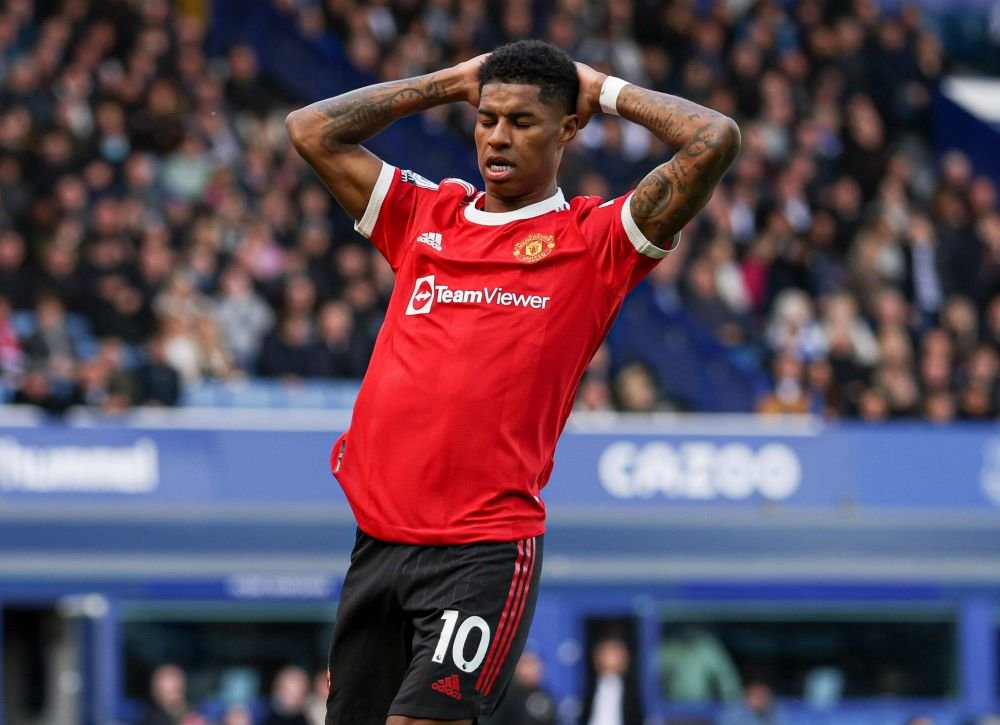 Manchester United a pierdut cu Everton și 'cade' de pe locurile de cupe europene! O singură victorie în șapte meciuri pentru „diavoli”! Ronaldo, cu piciorul însângerat la final _6