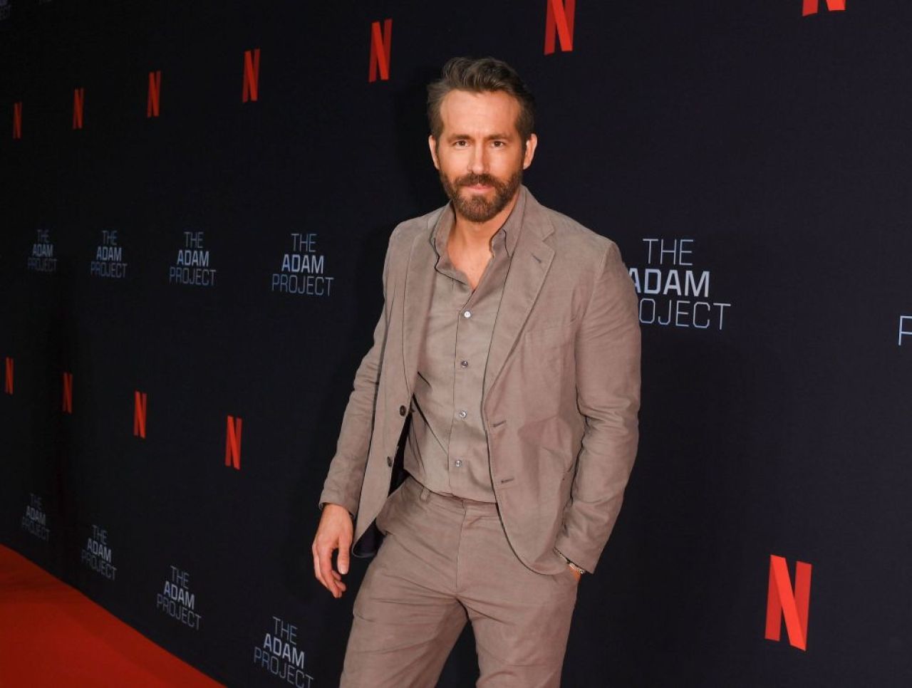 Răspuns genial al lui Ryan Reynolds când un fan l-a implorat să „cumpere Manchester United!” Ce replică i-a dat _2