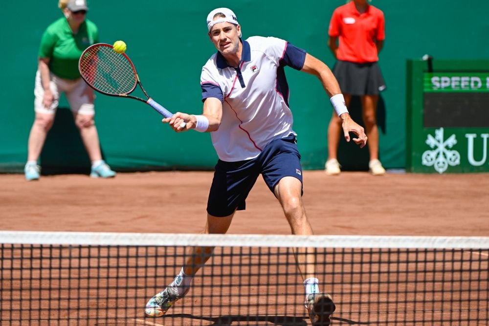 Amețitor: terenul de tenis n-a părut niciodată mai mic! Cum s-a jucat finala „celor doi Goliat” la Houston, John Isner - Reilly Opelka _7