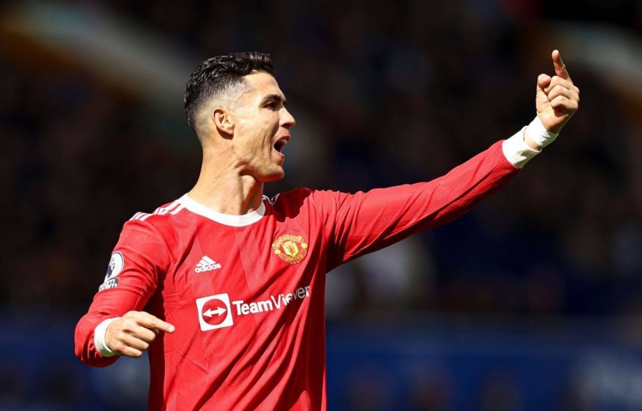 „Se crede Dumnezeu și că poate face ce vrea el!” Cristiano Ronaldo, făcut praf de un fost jucător de la Liverpool după incidentul cu copilul care suferă de autism _5