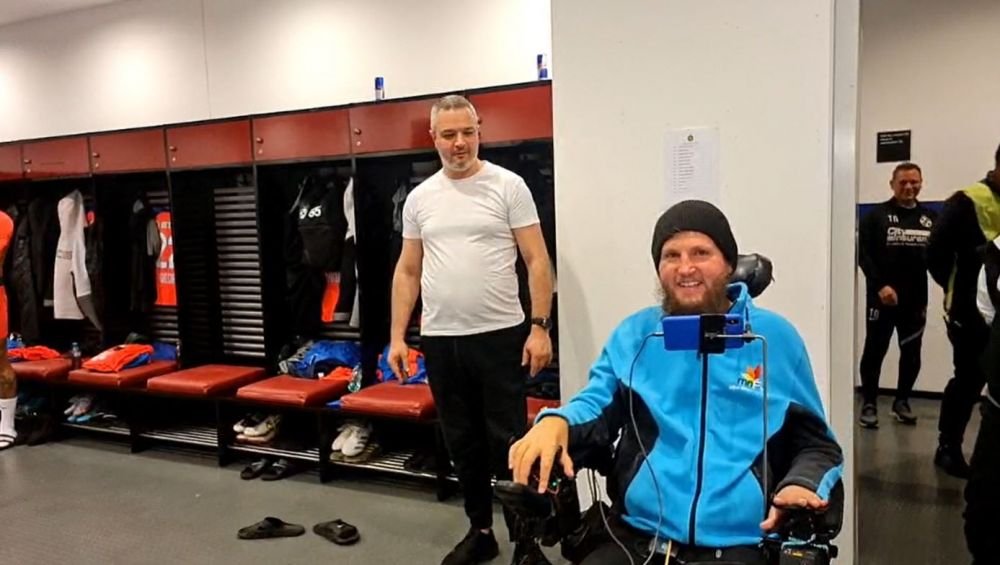 Mihai Neșu, pentru prima oară pe Arena Națională! A mers în vestiarul FCSB și a fost aplaudat de toți jucătorii: „Nu am mai fost niciodată aici!”_8