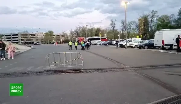 Mihai Neșu, imagini din vestiarul FCSB