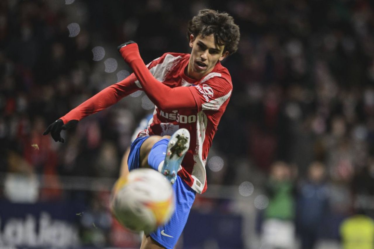 Barcelona își face super echipă din vară! Cum ar putea ajunge Joao Felix pe Camp Nou_16