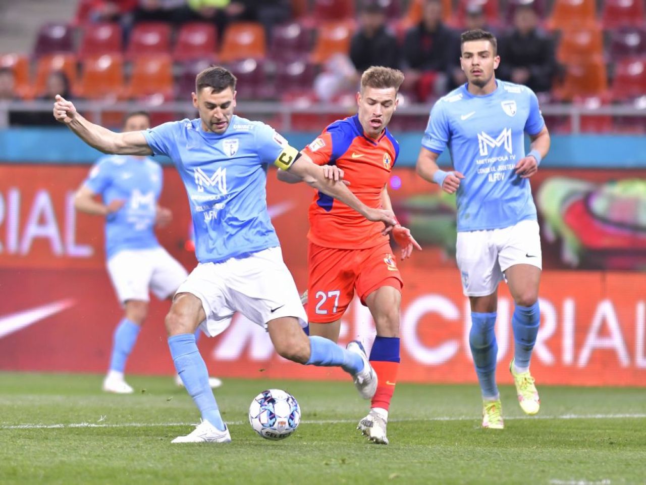 FCSB - FC Voluntari | Ianis Stoica a dat gol, dar n-a fost suficient! Puștiul-minune al FCSB, schimbat la pauză_15