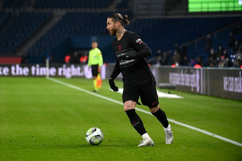 Huiduit de fanii lui PSG la ultimul meci, Sergio Ramos anunță: „Prefer să joc la cea mai bună echipă din lume!” _9