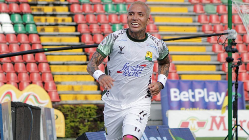 Dayro Moreno s-a vopsit blond și este golgheter în Columbia la 36 de ani!_1