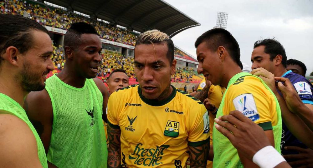 Dayro Moreno s-a vopsit blond și este golgheter în Columbia la 36 de ani!_5