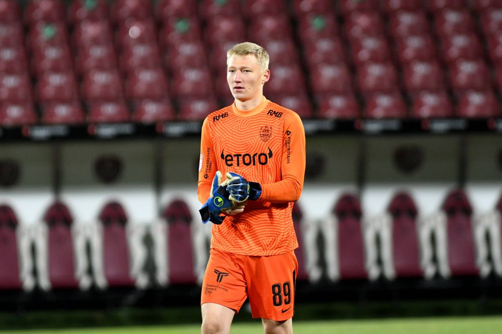 Apel la &icirc;ncredere și răbdare pentru &rdquo;perla&rdquo; lui Petrescu de la CFR Cluj: &rdquo;Crește de la meci la meci&rdquo;