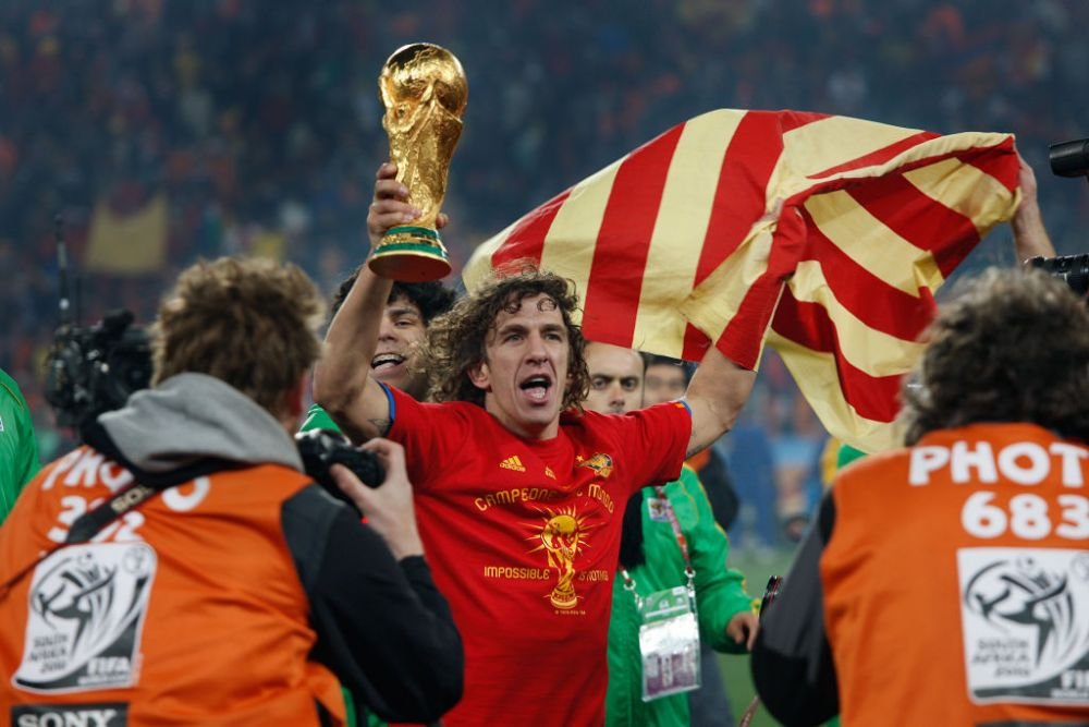 Trei dintre cele mai bune momente ale lui Carles Puyol la FC Barcelona. Legendarul fundaș împlinește 44 de ani_3
