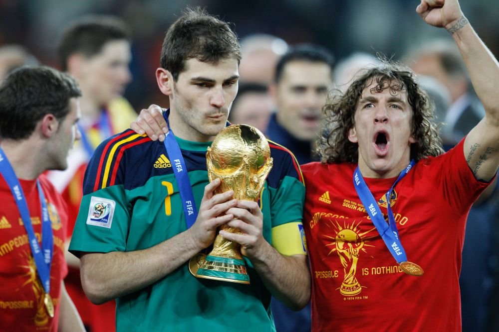 Trei dintre cele mai bune momente ale lui Carles Puyol la FC Barcelona. Legendarul fundaș împlinește 44 de ani_4