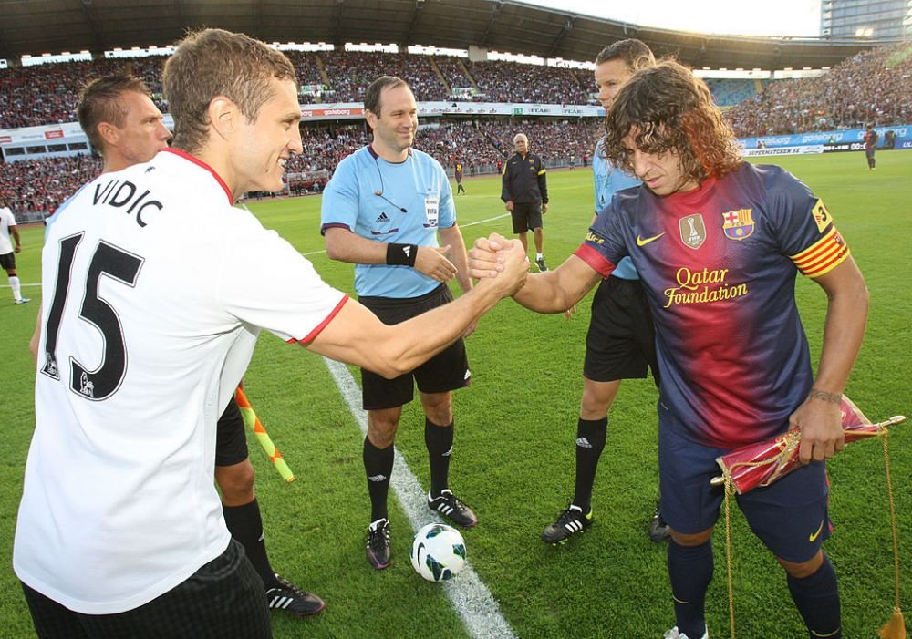 Trei dintre cele mai bune momente ale lui Carles Puyol la FC Barcelona. Legendarul fundaș împlinește 44 de ani_11