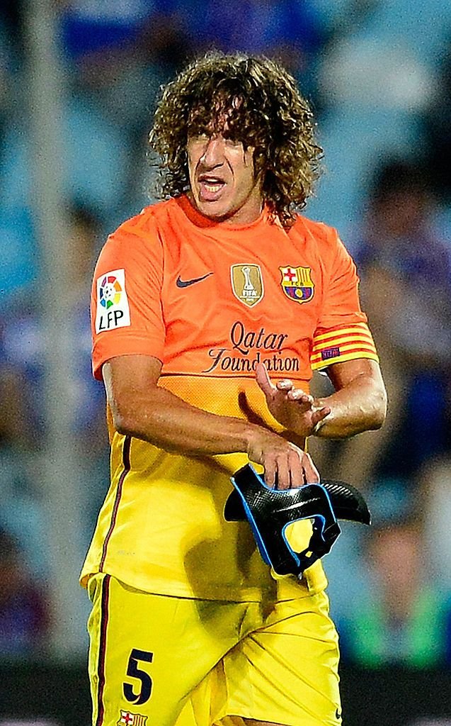 Trei dintre cele mai bune momente ale lui Carles Puyol la FC Barcelona. Legendarul fundaș împlinește 44 de ani_13