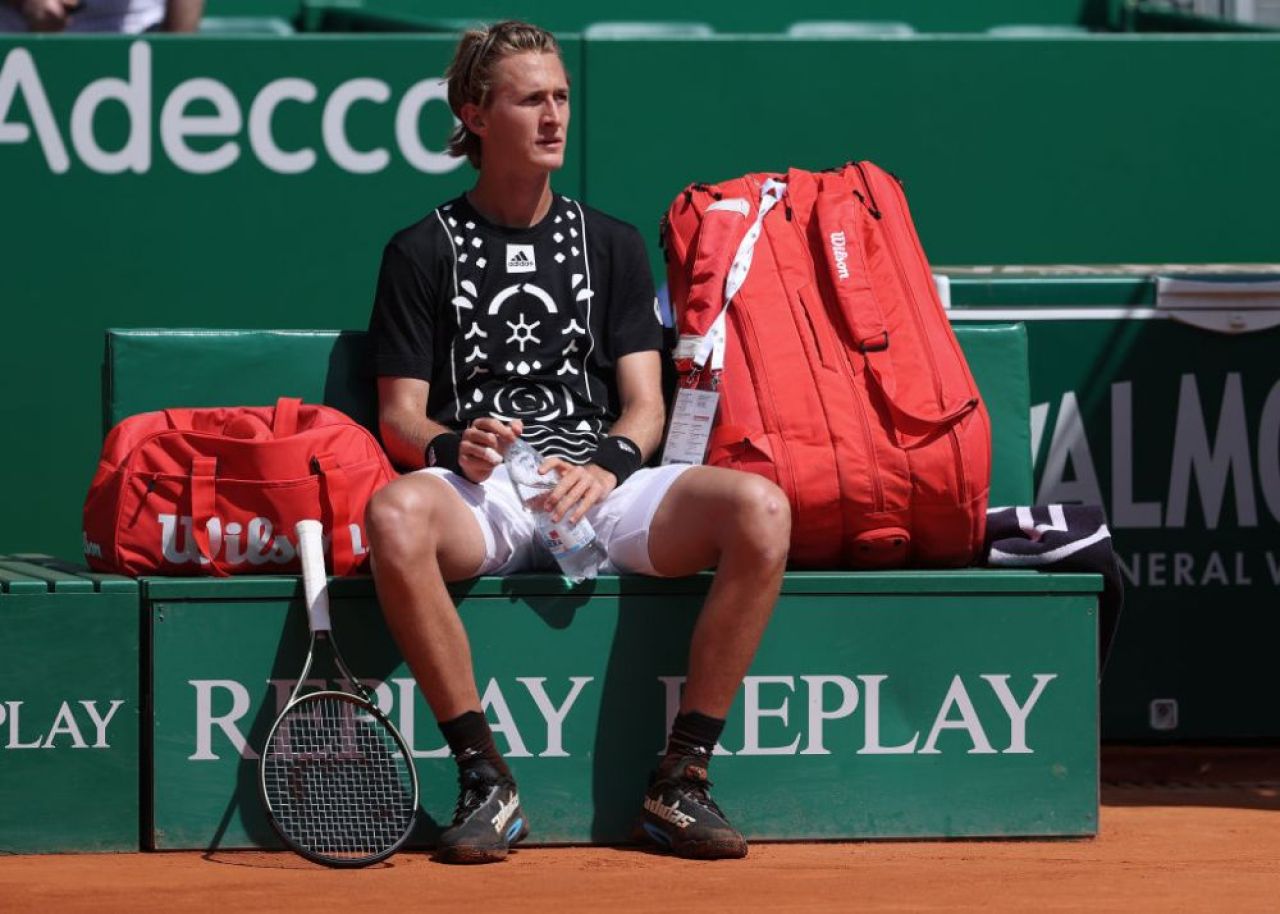 Carlos Alcaraz (18 ani) pică „testul Monte Carlo.” Revelația sezonului, eliminat încă din primul meci, dar poate intra în top 10 ATP în 12 zile_16