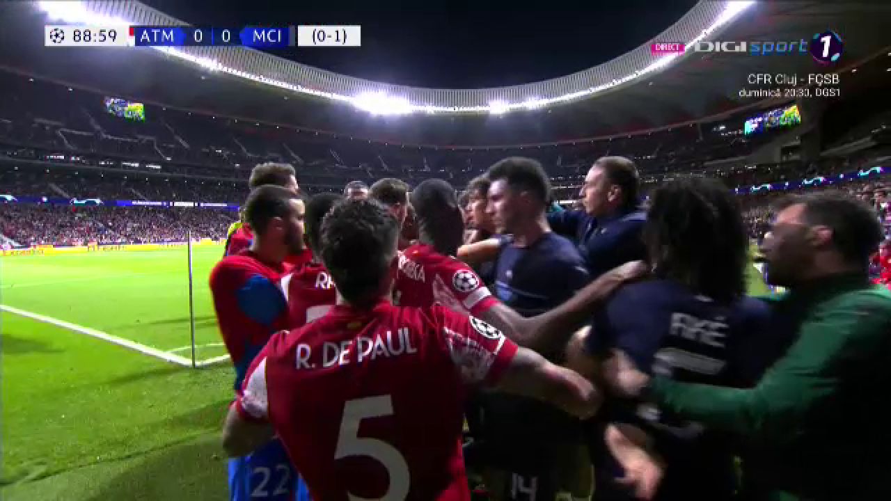 UPDATE | Jucătorii lui Atletico și City au continuat bătaia pe tunelul spre vestiare. Poliția, nevoită să intervină_7