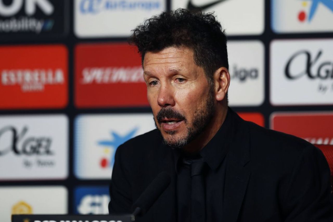S-a ridicat și a plecat! Diego Simeone, deranjat de o întrebare la conferința de presă_2