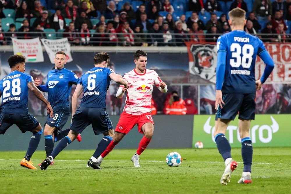 Atalanta - Leipzig 0-2! „Dubla” lui Nkunku l-a scos din Europa pe Valentin Mihăilă_2