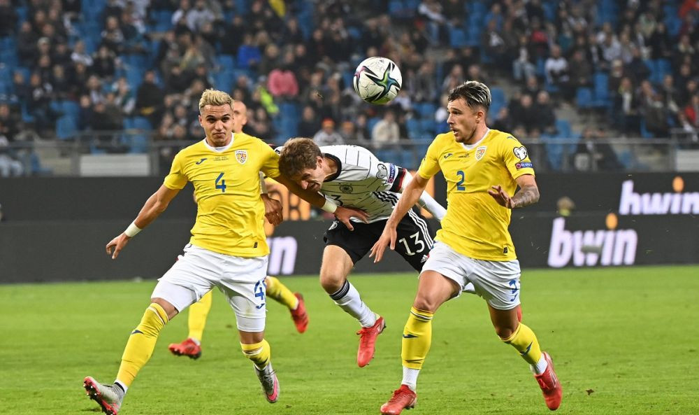 Cine e cel mai bun fundaș dreapta rom&acirc;n? . Un fost internațional a răspuns imediat: Să-i dăm &icirc;ncrededere!