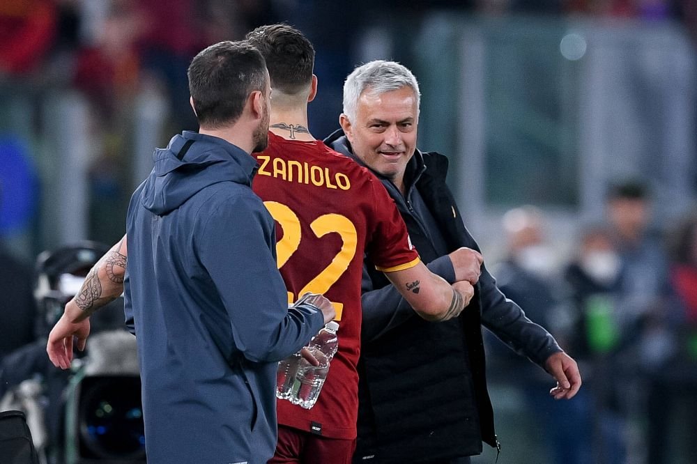 Mourinho și-a &icirc;nvins &icirc;n sf&acirc;rșit coșmarul: &rdquo;E inacceptabil să-i putem bate abia din a patra &icirc;ncercare&rdquo;