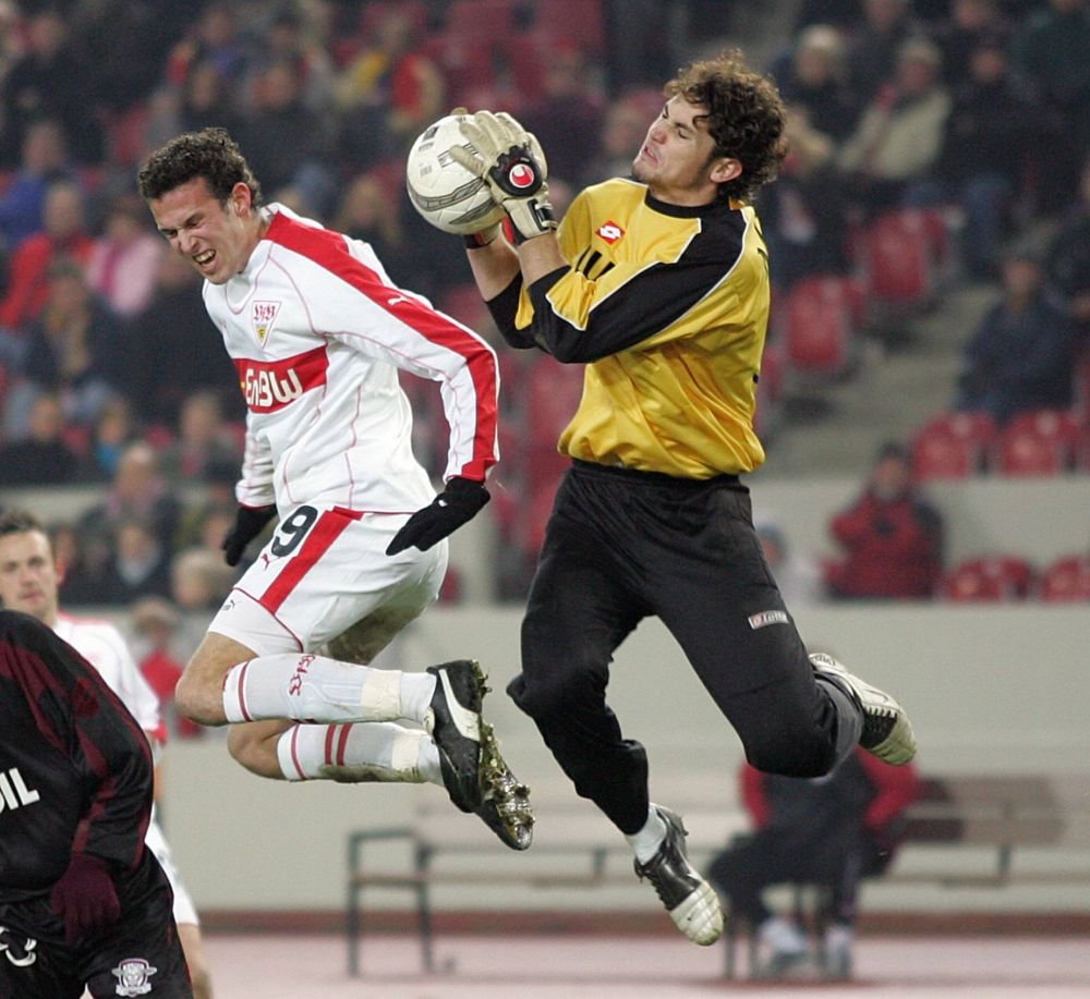 Fostul portar al lui CFR Cluj și al Rapidului joacă acum atacant!_9