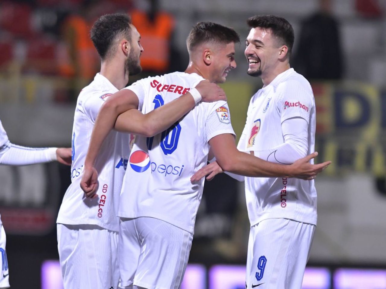 „Poate fi cumpărat!” Detalii despre situația lui Dragoș Nedelcu, împrumutat de FCSB la Farul _8