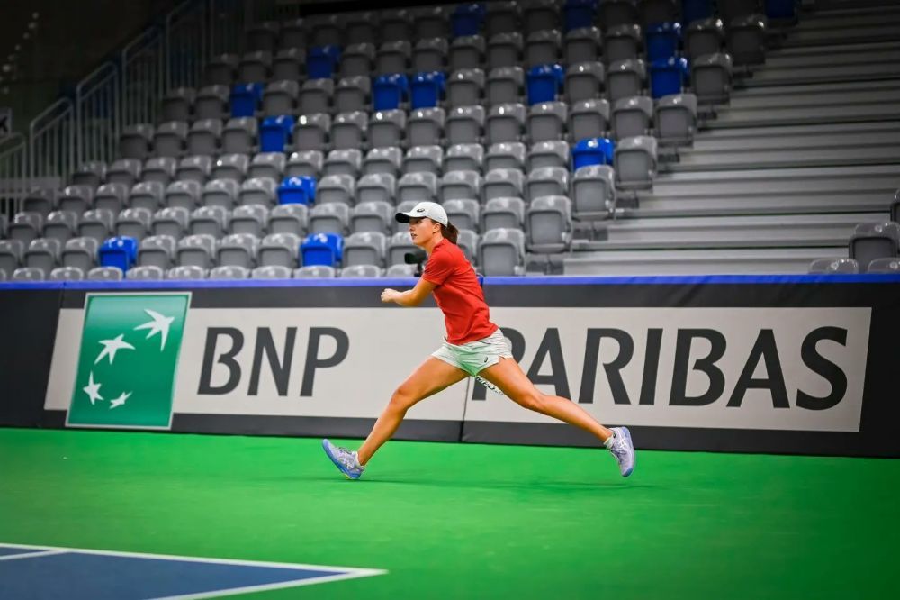 Umilință la debutul Andreei Prisăcariu în echipa României: Iga Swiatek a învins-o cu 6-0, 6-0, în doar 51 de minute. România pierde calificarea_2