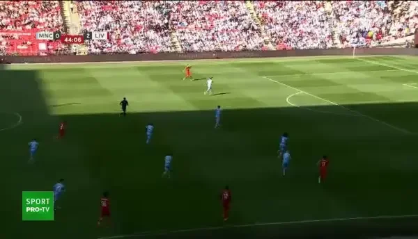 GOOOOOOL LIVERPOOL! Sadio Mane primește la marginea careului și îl învinge pe Steffen cu o super-lovitură, trimisă la colțul scurt!