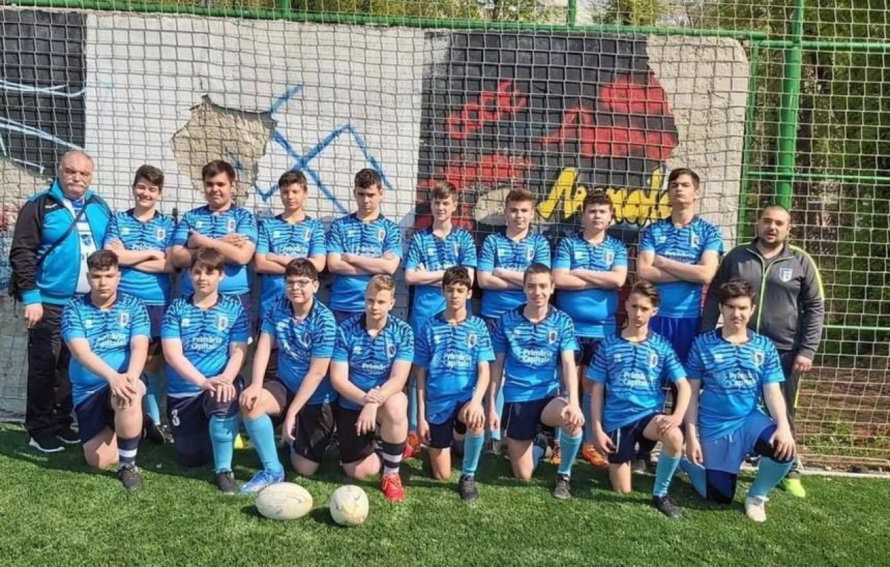 Controversă la CSM București! Reacția oficialilor clubului după ce zvastica a apărut într-o fotografie a juniorilor de la rugby_1