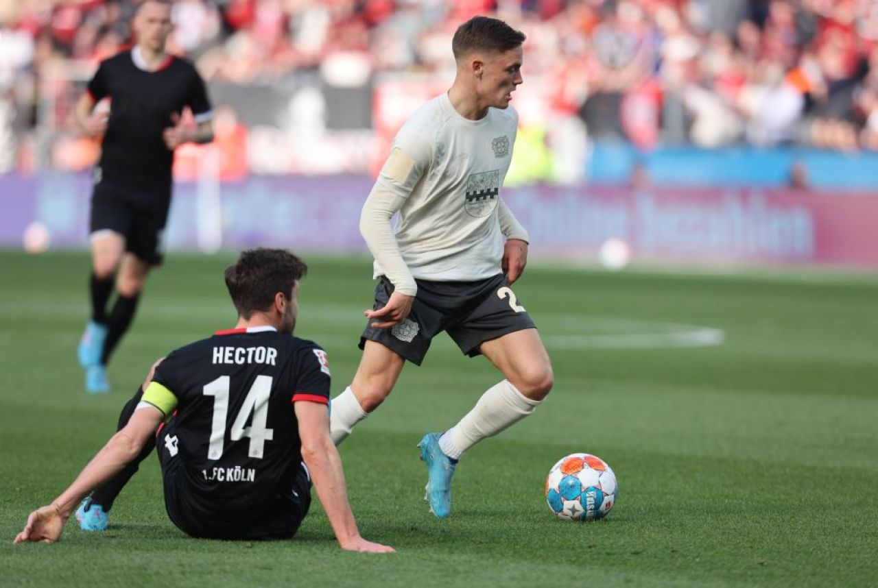 „Perla” din Bundesliga care visează să joace pentru FC Barcelona! Răspunsul dat de jucătorul de 18 ani în legătură cu interesul catalanilor_4