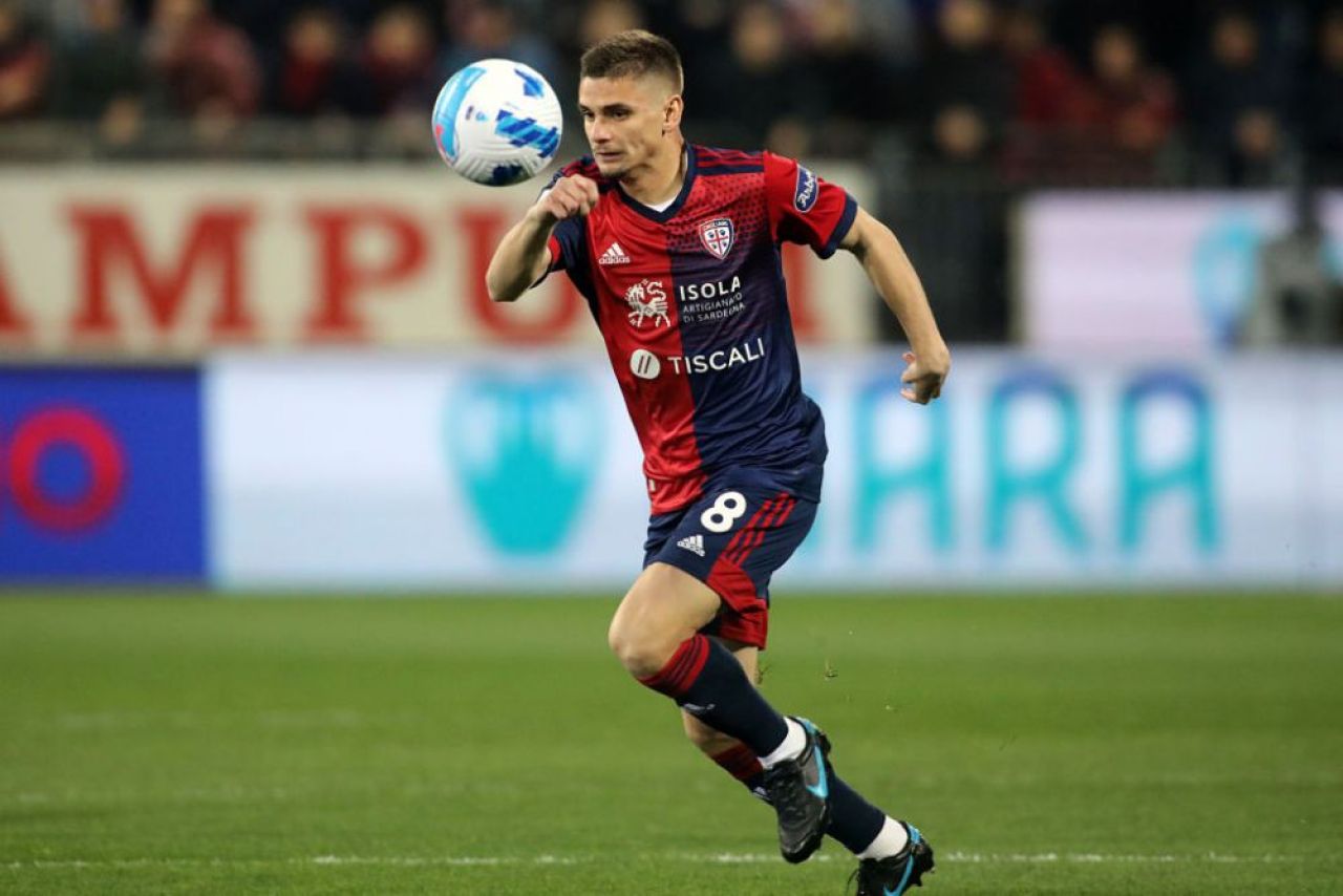 „O operă de artă!” Presa din Italia îl laudă pe Răzvan Marin după pasa decisivă în victoria lui Cagliari cu Sassuolo _3
