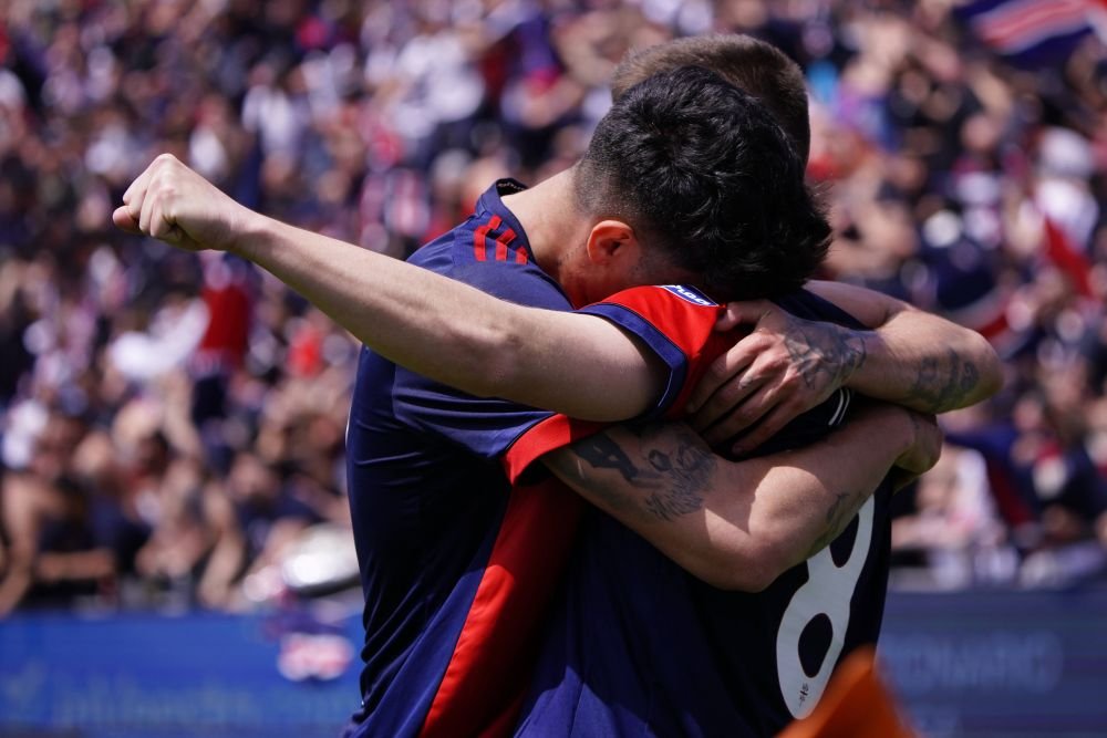 „O operă de artă!” Presa din Italia îl laudă pe Răzvan Marin după pasa decisivă în victoria lui Cagliari cu Sassuolo _4