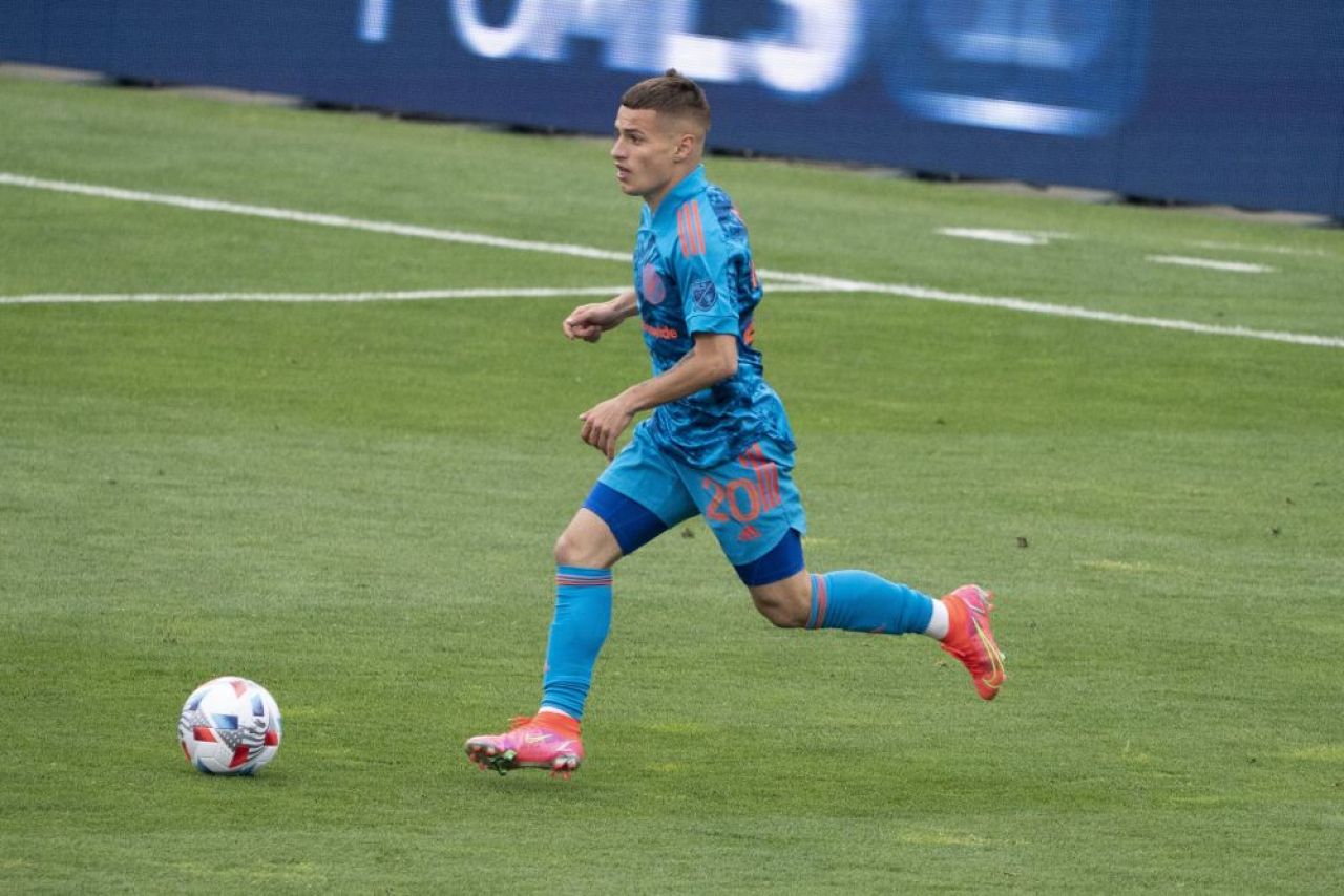”Perla” lui Hagi prinde minute ”cu porția” în MLS! Cifrele lui Alex Mățan, după un an la Columbus Crew_2