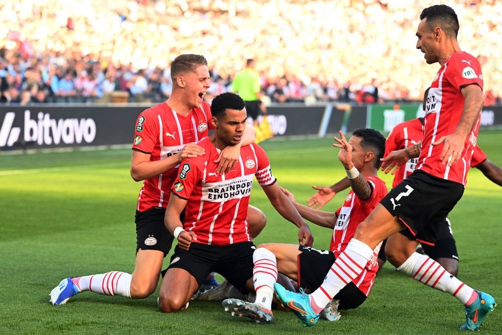PSV - Ajax 2-1! Cupa Olandei merge la Eindhoven după zece ani. Finala s-a jucat chiar pe stadionul lui Feyenoord_13