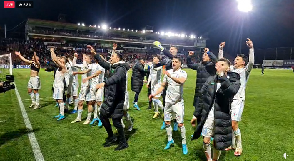CFR Cluj - FCSB 0 - 1 | Au început petrecerea după fluierul final! Vicecampioana a sărbătorit cu cei aproape 1000 de fani prezenți în Gruia_3