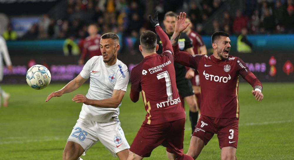Nu doar la FCSB se dau telefoane în timpul meciului! Managerul sportiv al CFR, surprins discutând la telefon_1