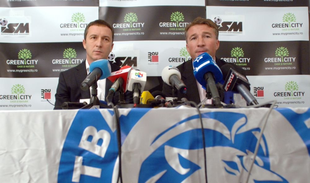 „Nu-i poate spune nimeni că nu se spune 'albitru'?” Mihai Stoica, ironii la adresa lui Dan Petrescu: „Îi spune Petrilă lui Petrila!” _4