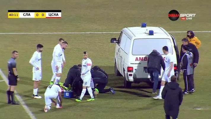 Are 46 de ani și joacă în continuare în prima ligă! Fotbalistul este legitimat la cel mai vechi club din capitala Bulgariei_14