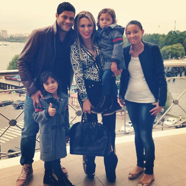 Brazilianul Hulk a devenit din nou tată. Camila, nepoata fostei sale soții, a adus pe lume o fetiță_7