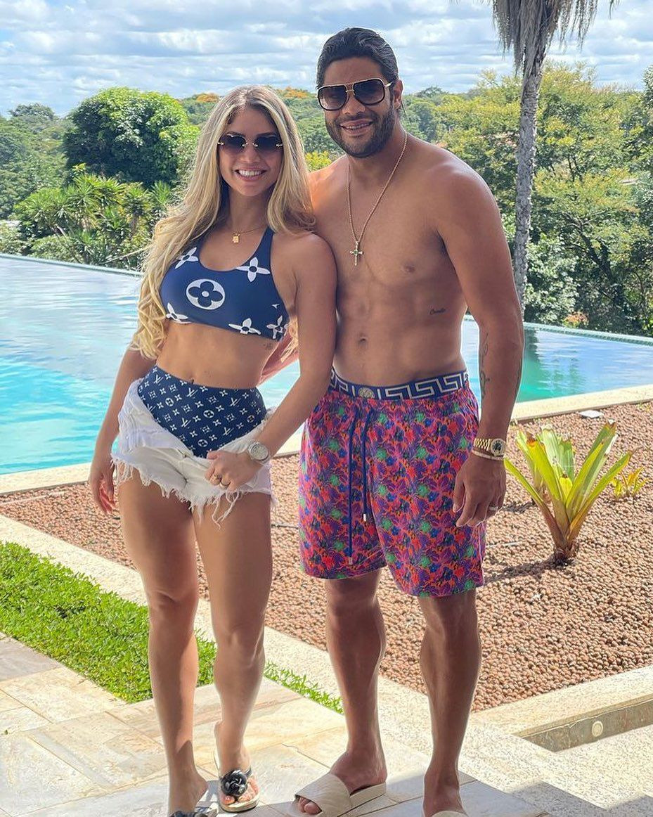 Brazilianul Hulk a devenit din nou tată. Camila, nepoata fostei sale soții, a adus pe lume o fetiță_17