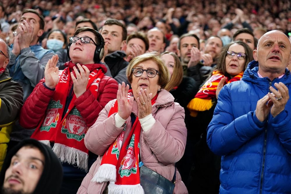 Klopp a zdrobit-o pe Manchester United, dar a rămas cu gândul la drama lui Ronaldo: 