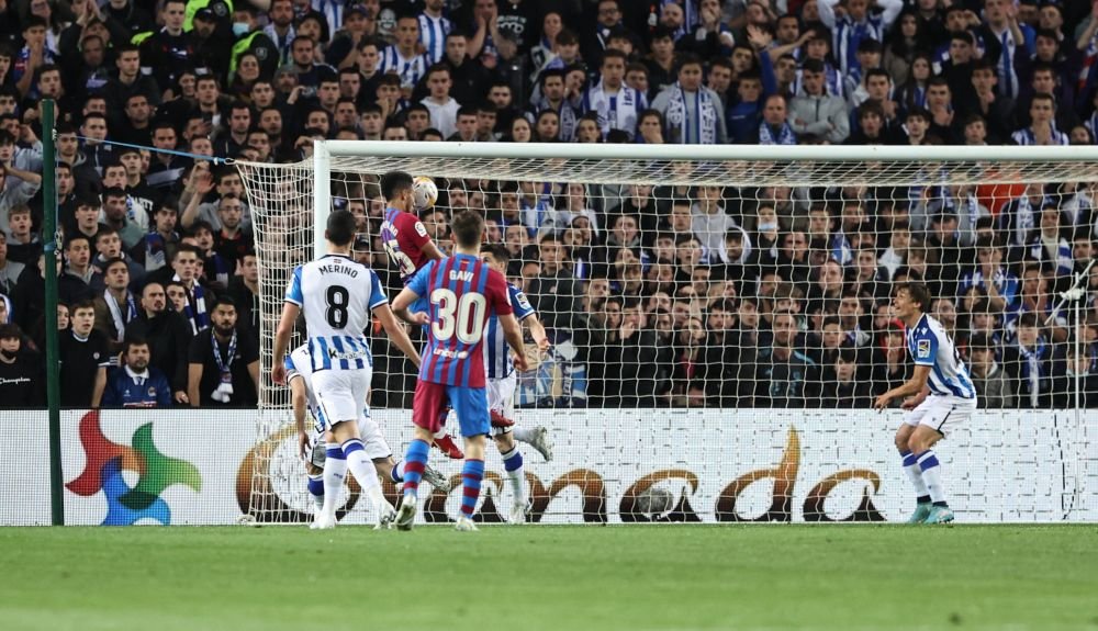 Victorie chinuită pentru Barcelona cu Real Sociedad! Probleme în apărare pentru catalani! Pique, huiduit la fiecare atingere de balon _2