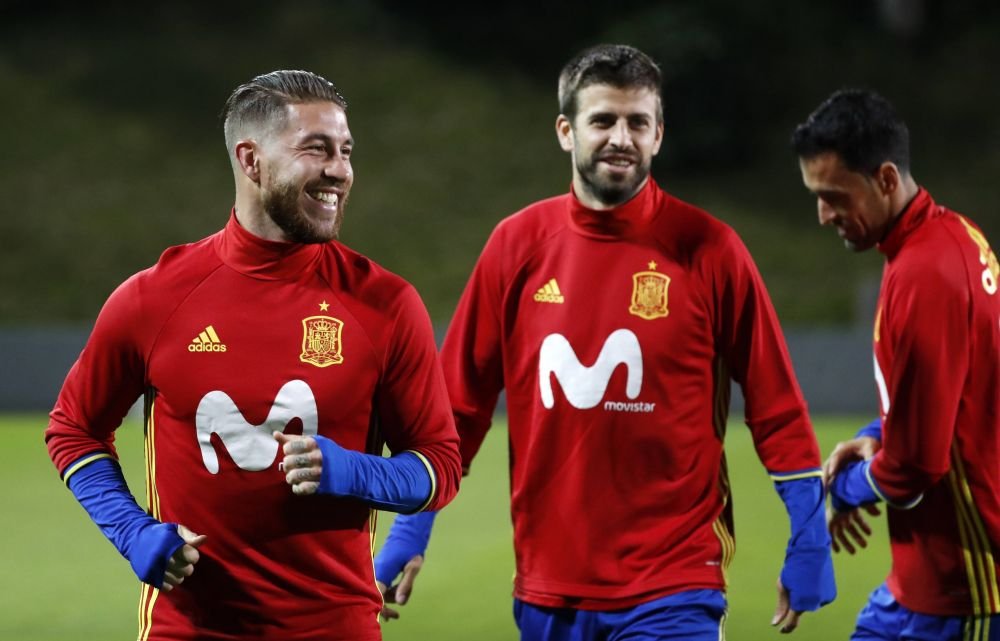 Continuă scandalul în Spania! Pique l-a 'trădat' pe Ramos și i-a arătat președintelui Federației mesajul pe care i l-a trimis! Noi înregistrări audio _6