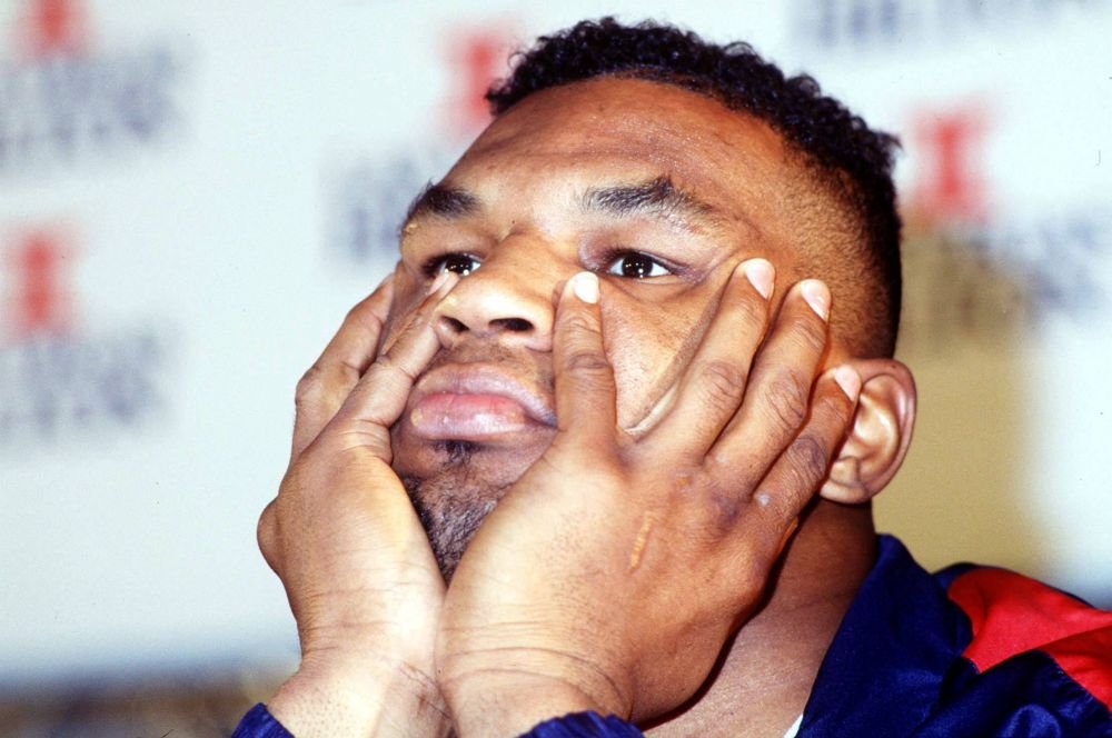 Mike Tyson a fost programat să devină boxer prin ședințe de hipnoză. Cum s-a transformat în 