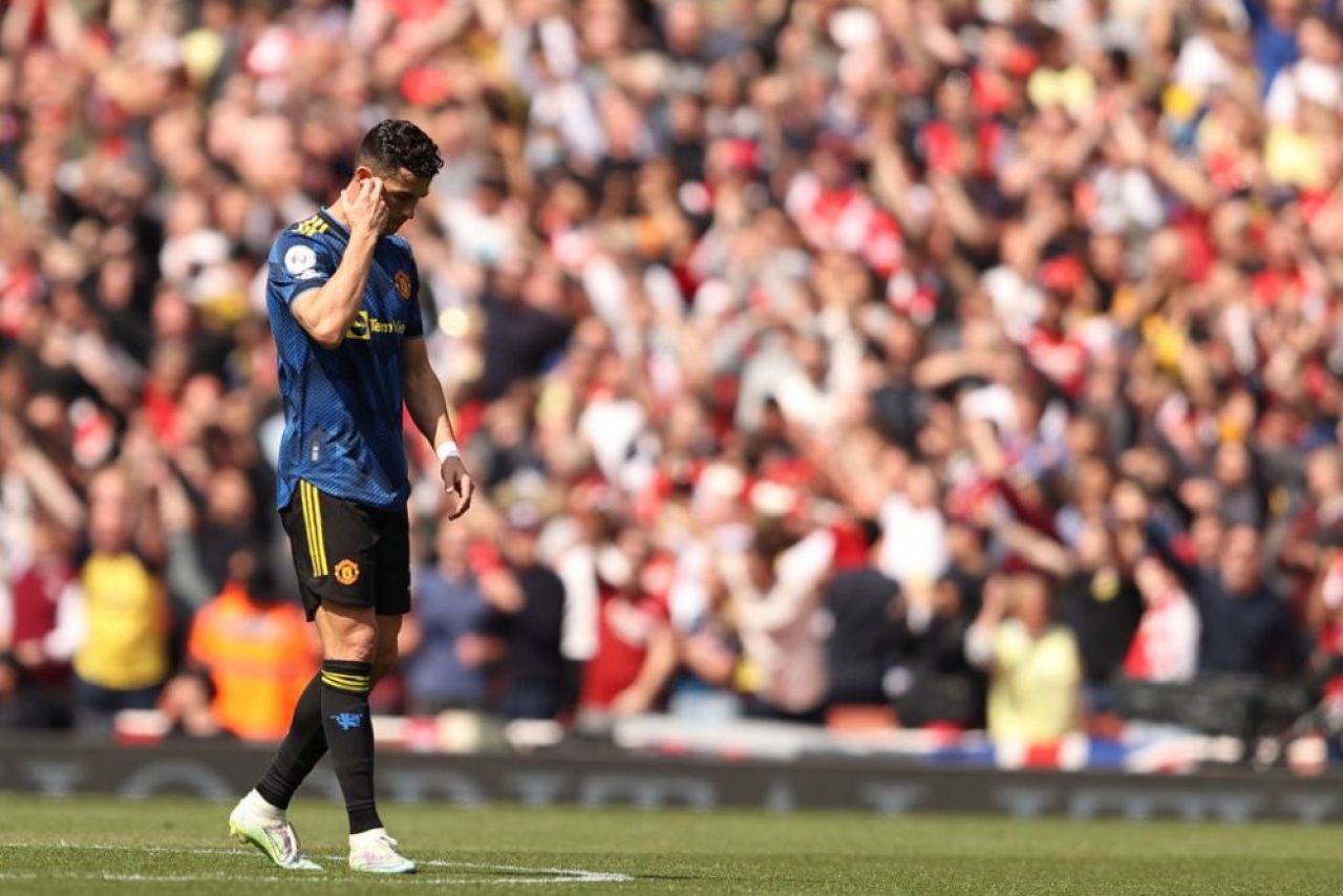 Manchester United, îngenuncheată de Arsenal.