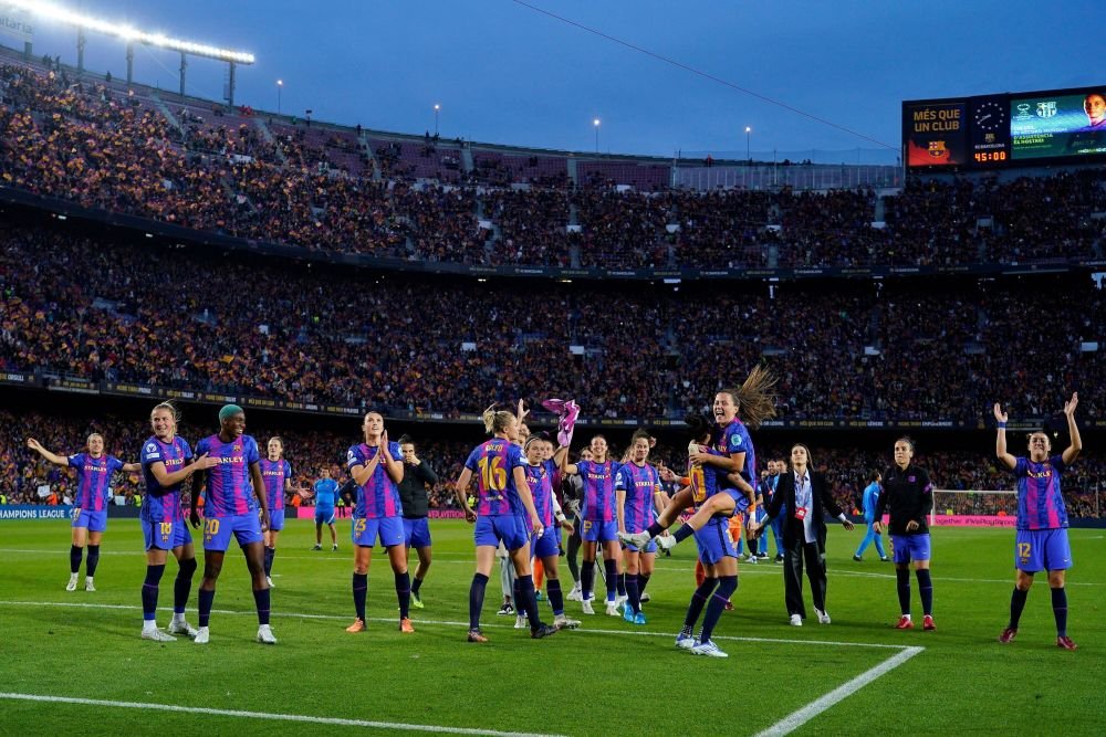 SPECIAL |&nbsp;Timpul lor să strălucească! Echipa feminină a Barcelonei domină fotbalul mondial și amintește de Barca &icirc;n era Guardiola!