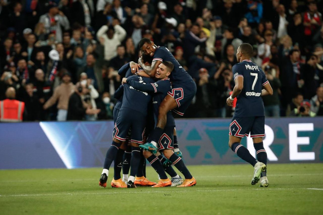 Golul spectaculos cu care Lionel Messi a adus titlul de campioană pentru PSG. Stadionul întreg i-a scandat numele _4