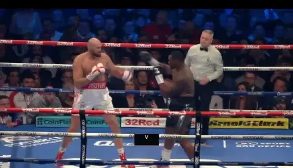 Fury - Whyte, prima repriză